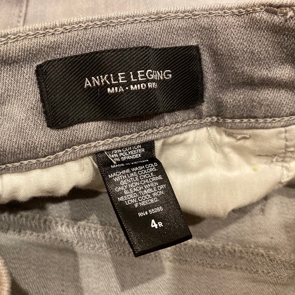 Express Mia Jeans - Picture 3 of 4
